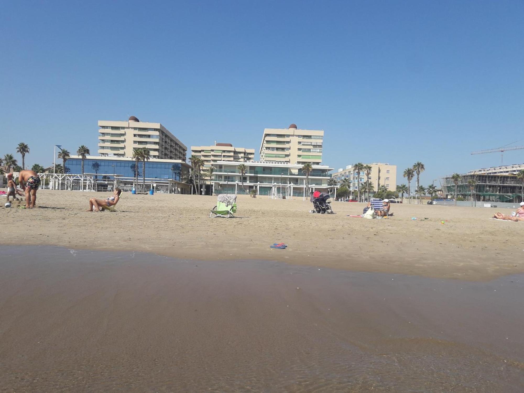 Apartamento Dos Habitaciones Primera Linea De Playa Valencia Exterior foto