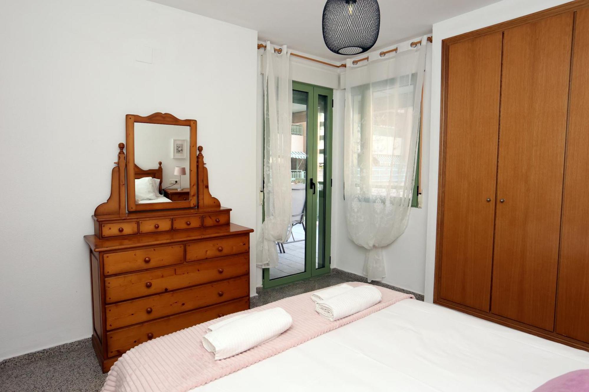 Apartamento Dos Habitaciones Primera Linea De Playa Valencia Exterior foto