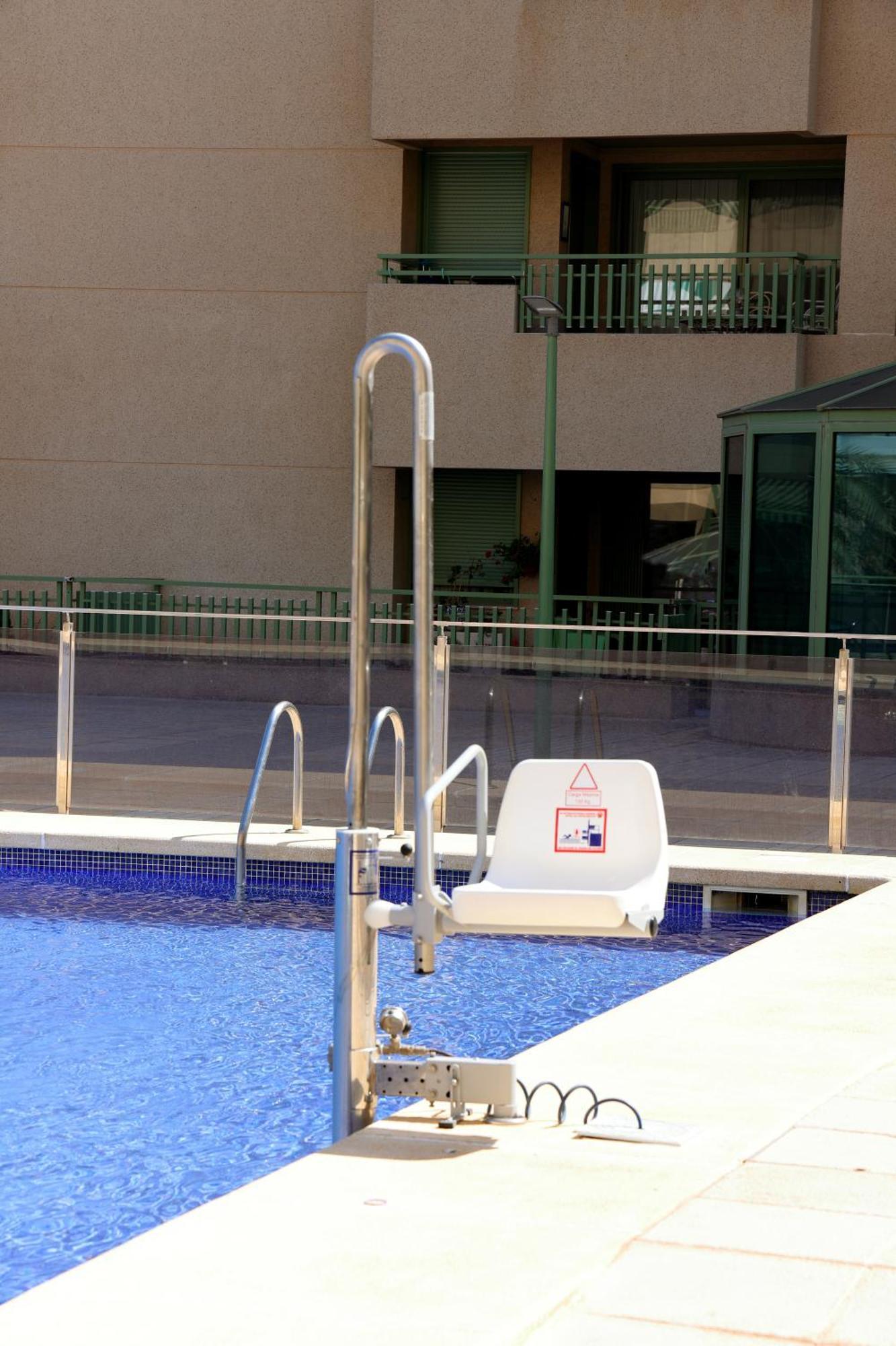Apartamento Dos Habitaciones Primera Linea De Playa Valencia Exterior foto