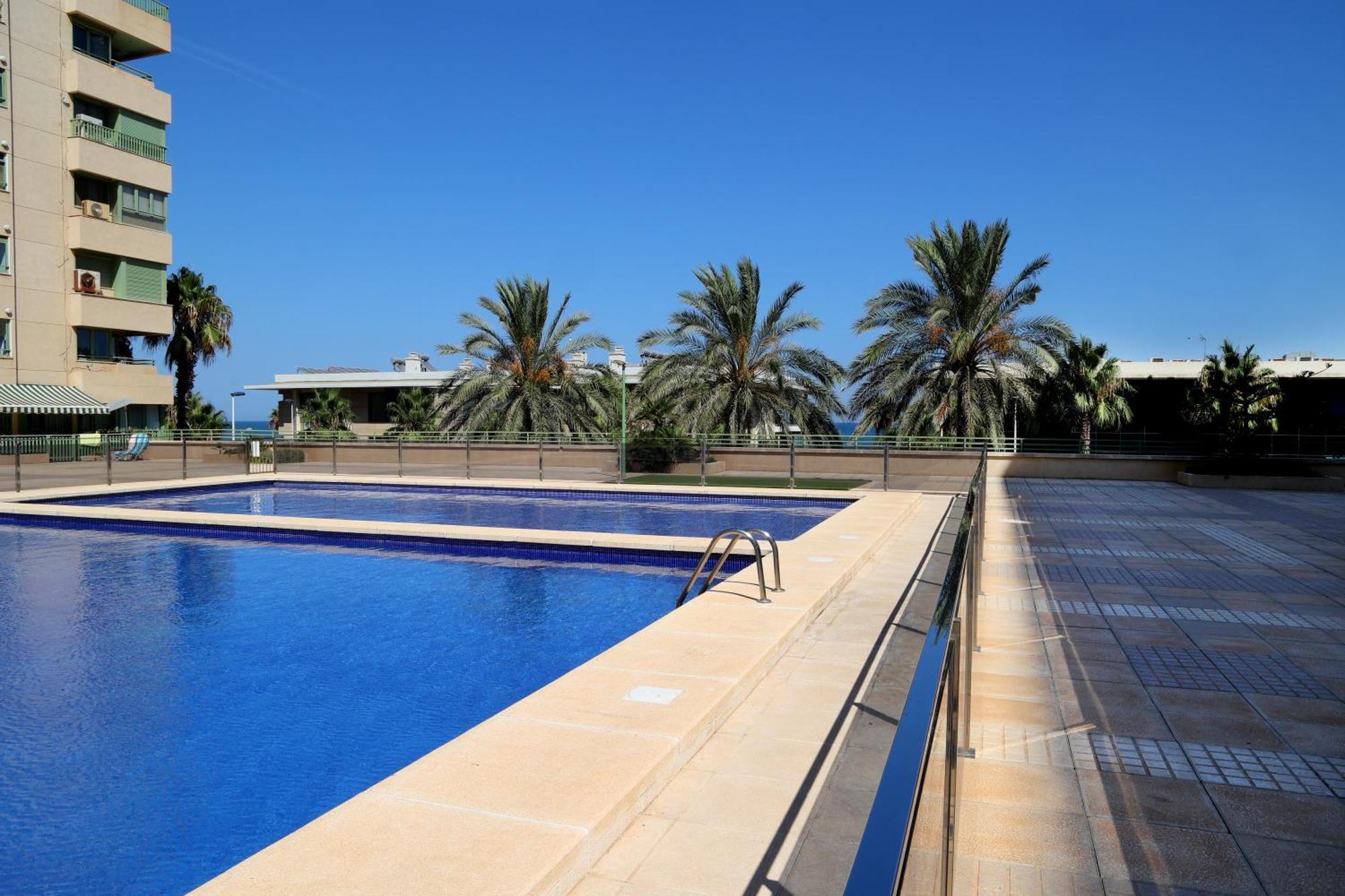 Apartamento Dos Habitaciones Primera Linea De Playa Valencia Exterior foto