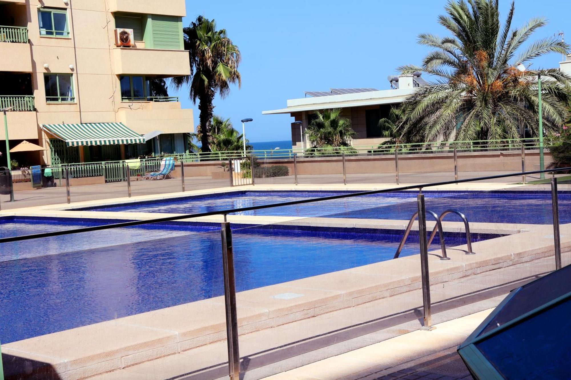 Apartamento Dos Habitaciones Primera Linea De Playa Valencia Exterior foto